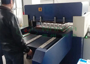 Papiermassen-Formteil-Rand-Zutat/Rand-Schneidemaschine mit Hochdruck