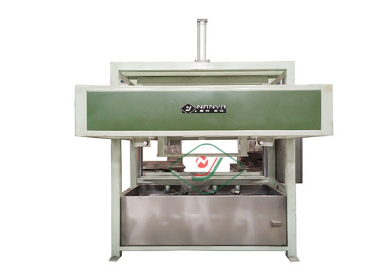 Automatische Papiermassen-Gestaltungseierkarton-Maschinerie/Ei-Kiste, die Maschine 1000pcs/h herstellt