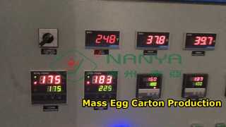 Massenproduktionsmaschine zur Herstellung von Eierkartons aus Zellstoff / Maschine zur Herstellung von Eierkartons